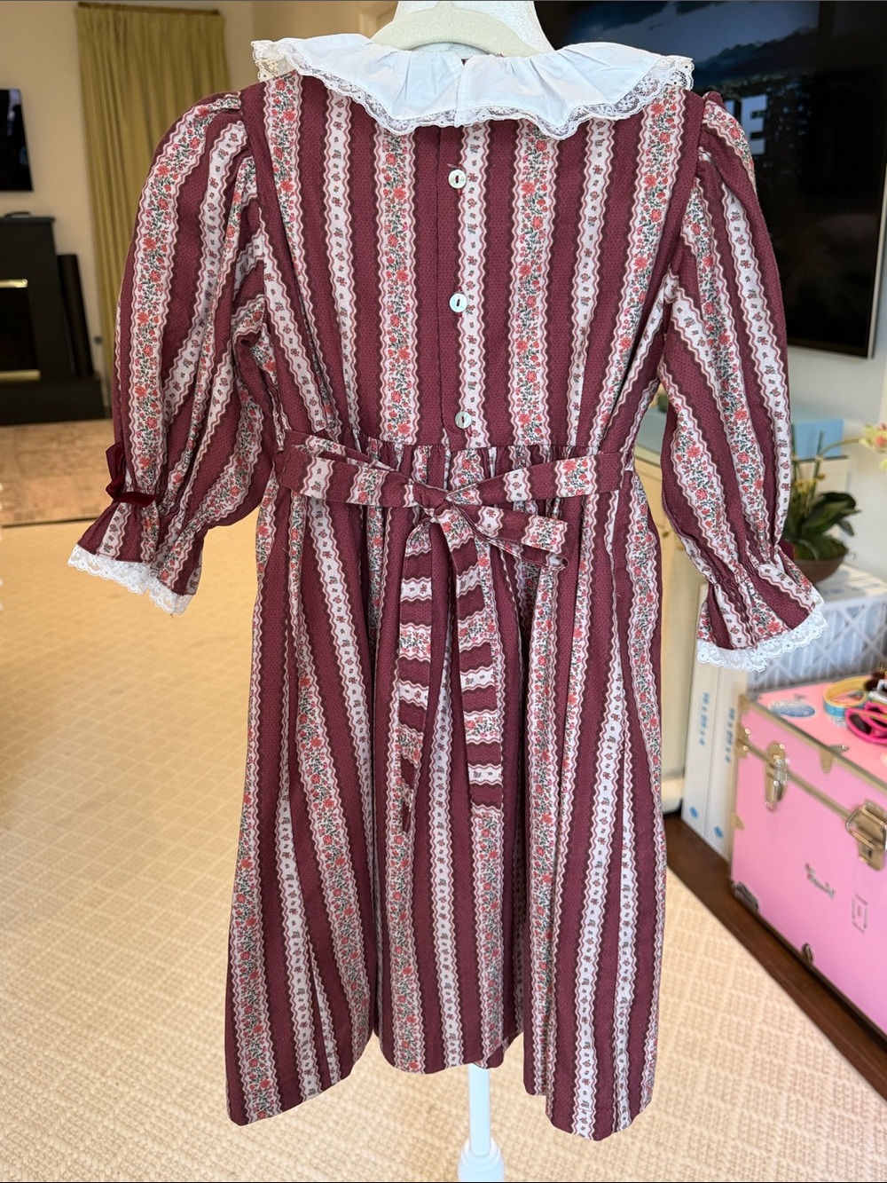 La Coqueta - Girls Burgundy Floral Striped Hand Smocked Dress - Size: 8Y - Picture 5 of 10